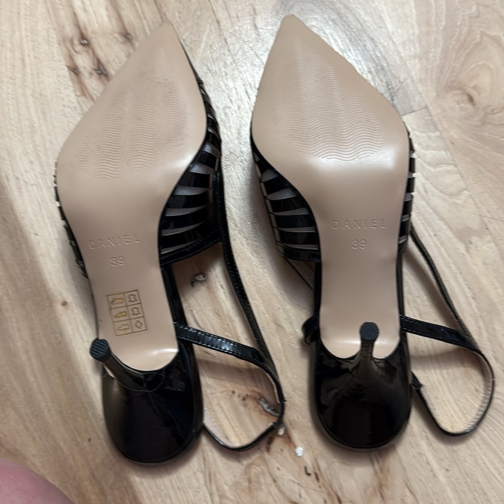 Daniel Sabrina Black Mesh Cutout Women's Heels NWOT - Picture 3 of 5